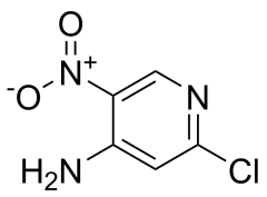 2-chloro-5-nitropyridin-4-amine