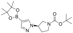 tert-butyl (3R)-3-[4-(tetramethyl-1,3,2-dioxaborolan-2-yl)-1H-pyrazol-1-yl]pyrrolidine-1-carboxylate